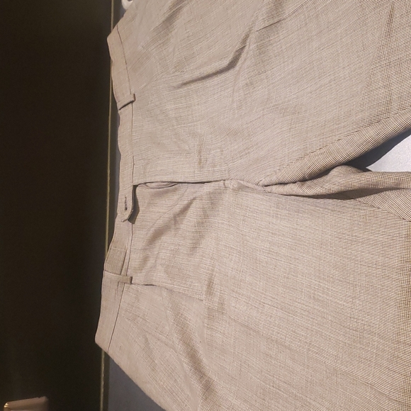 Pants - Picture 3 of 4